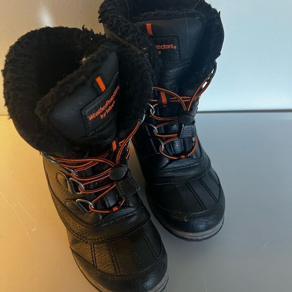 3M Thinsulate Black Kids Rain & Snow Boots - Picture 3 of 11